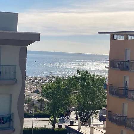 Appartamento Erika Vista Mare * Rímini